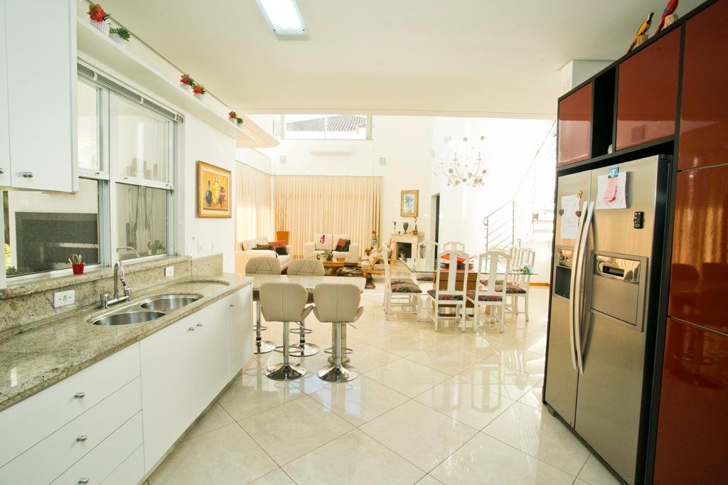 5 Bed, 6 Bath, HouseFor Sale, Jurerê Internacional, Santa Catarina, 88053-408