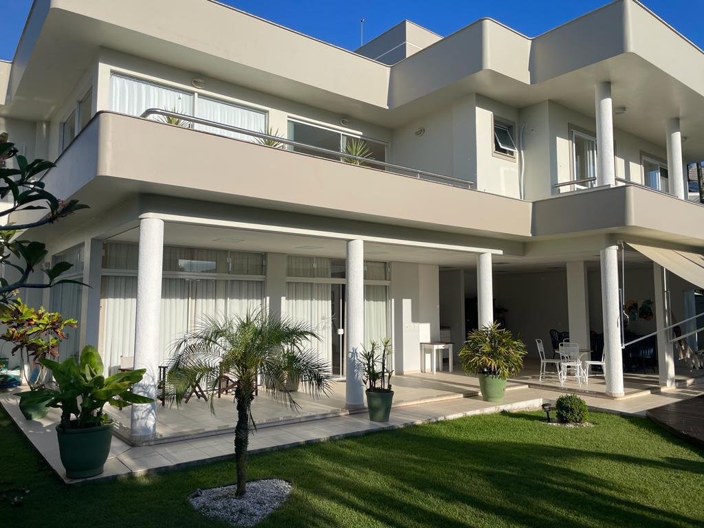 5 Bed, 6 Bath, HouseFor Sale, Jurerê Internacional, Santa Catarina, 88053-408