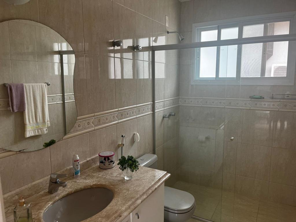 3 Bed, 4 Bath, HouseFor Sale