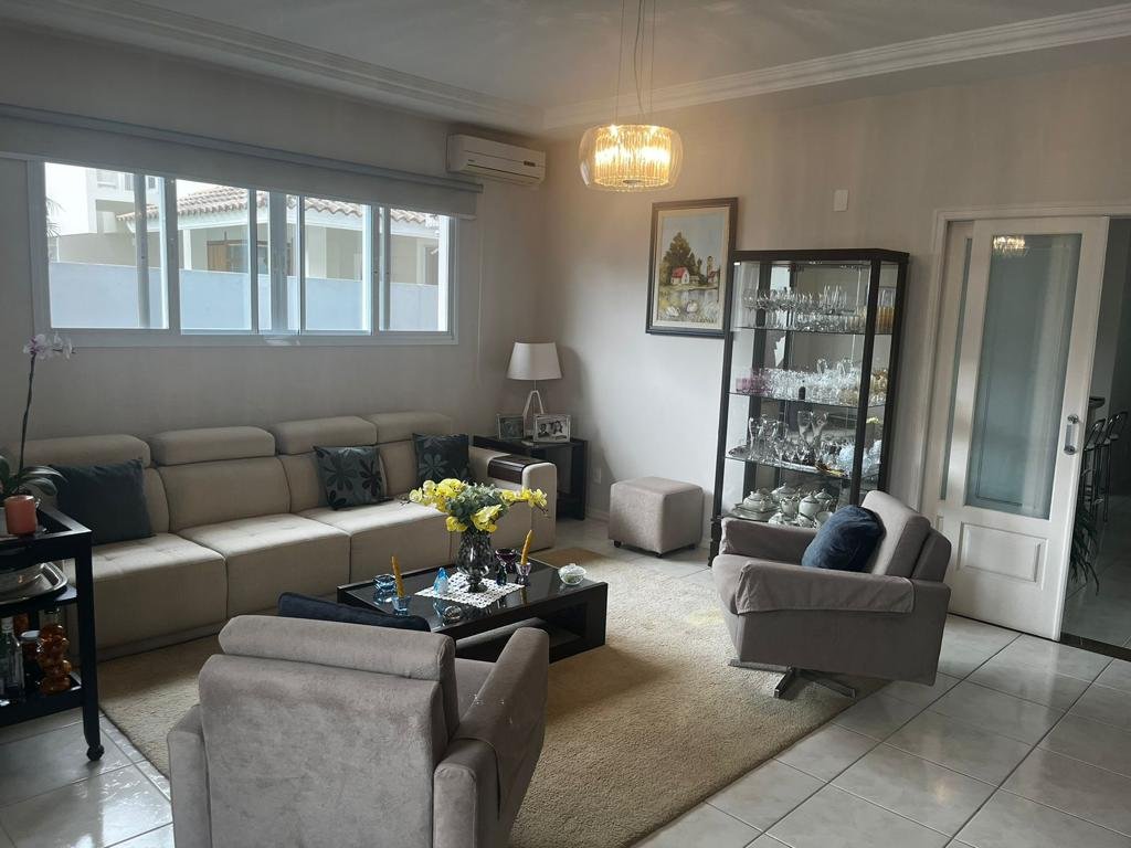 3 Bed, 4 Bath, HouseFor Sale