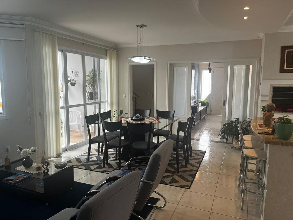 3 Bed, 4 Bath, HouseFor Sale