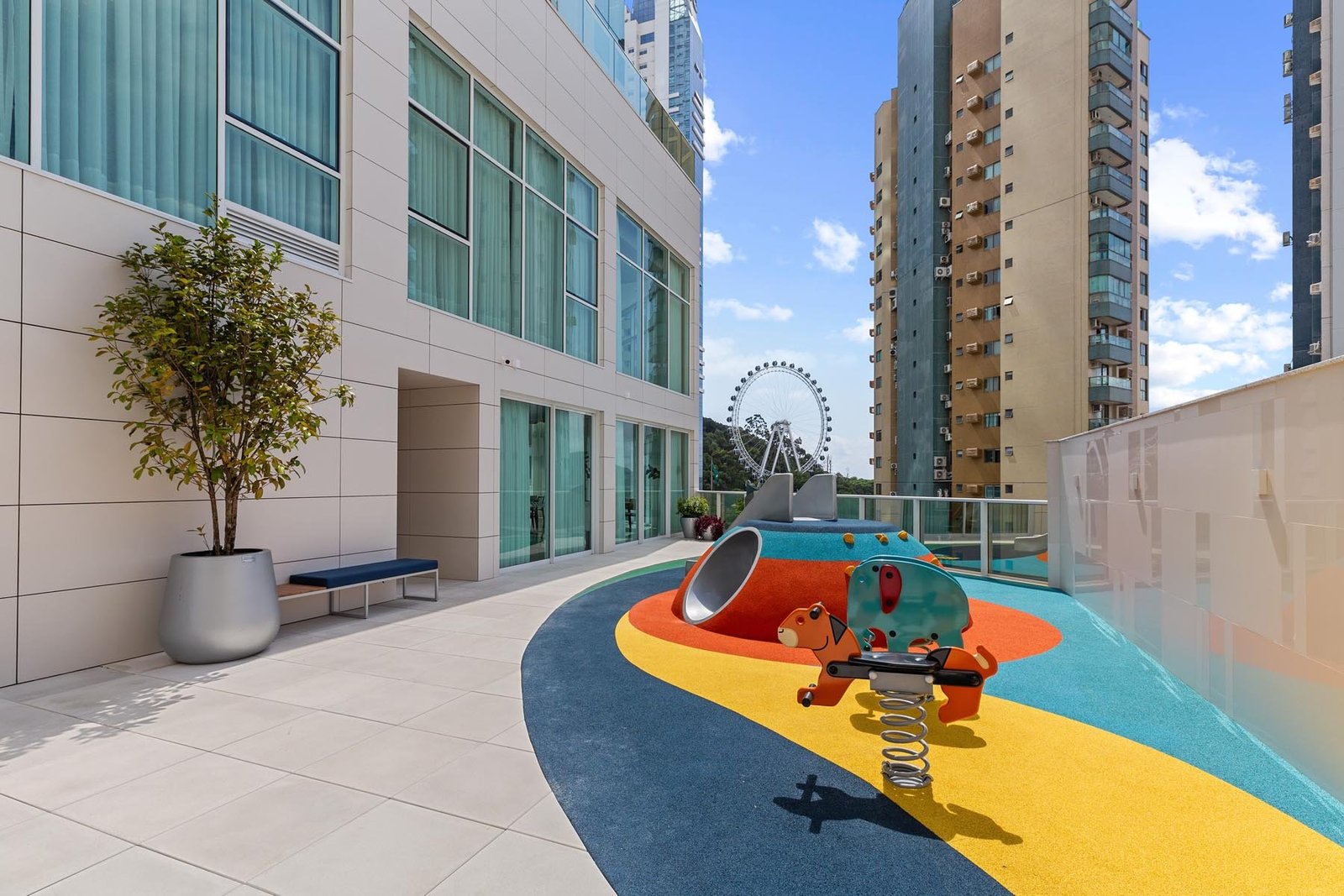 4 Bed, 6 Bath, ApartmentFor Sale, Pioneiros, Santa Catarina, 88331-010