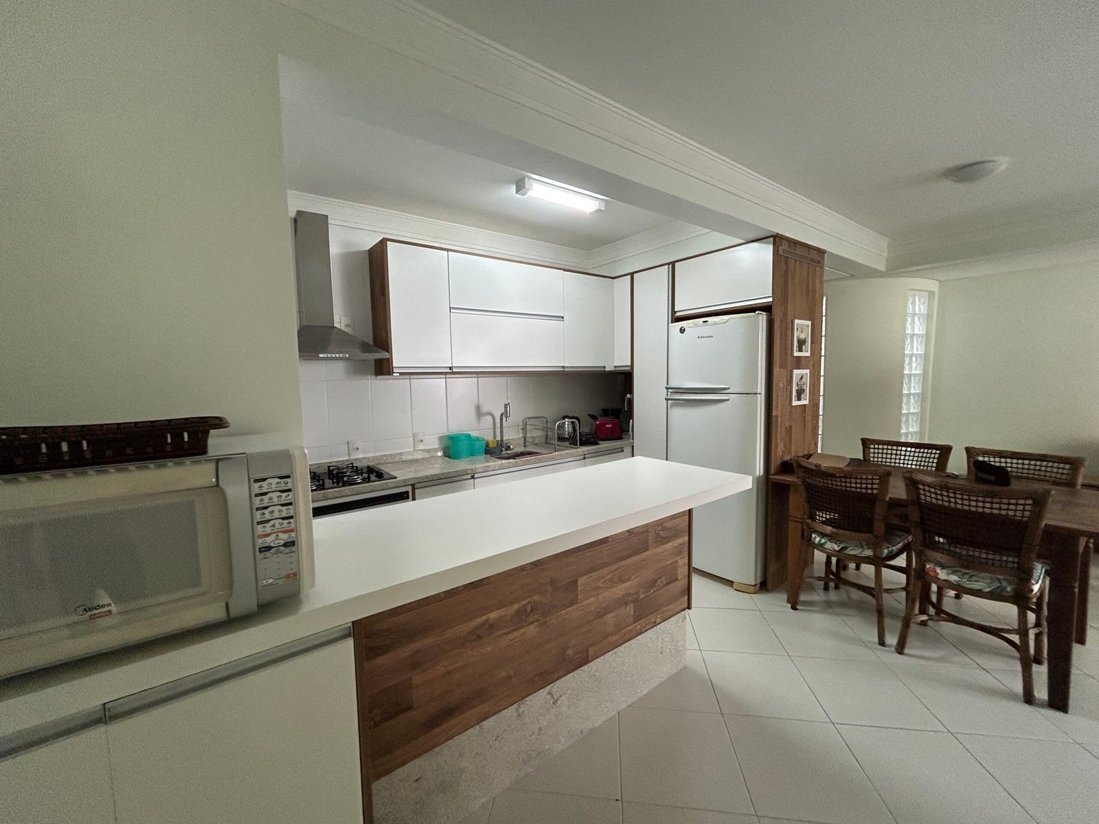 3 Bed, 2 Bath, ApartmentFor Sale, Ingleses do Rio Vermelho, Santa Catarina, 88058-580