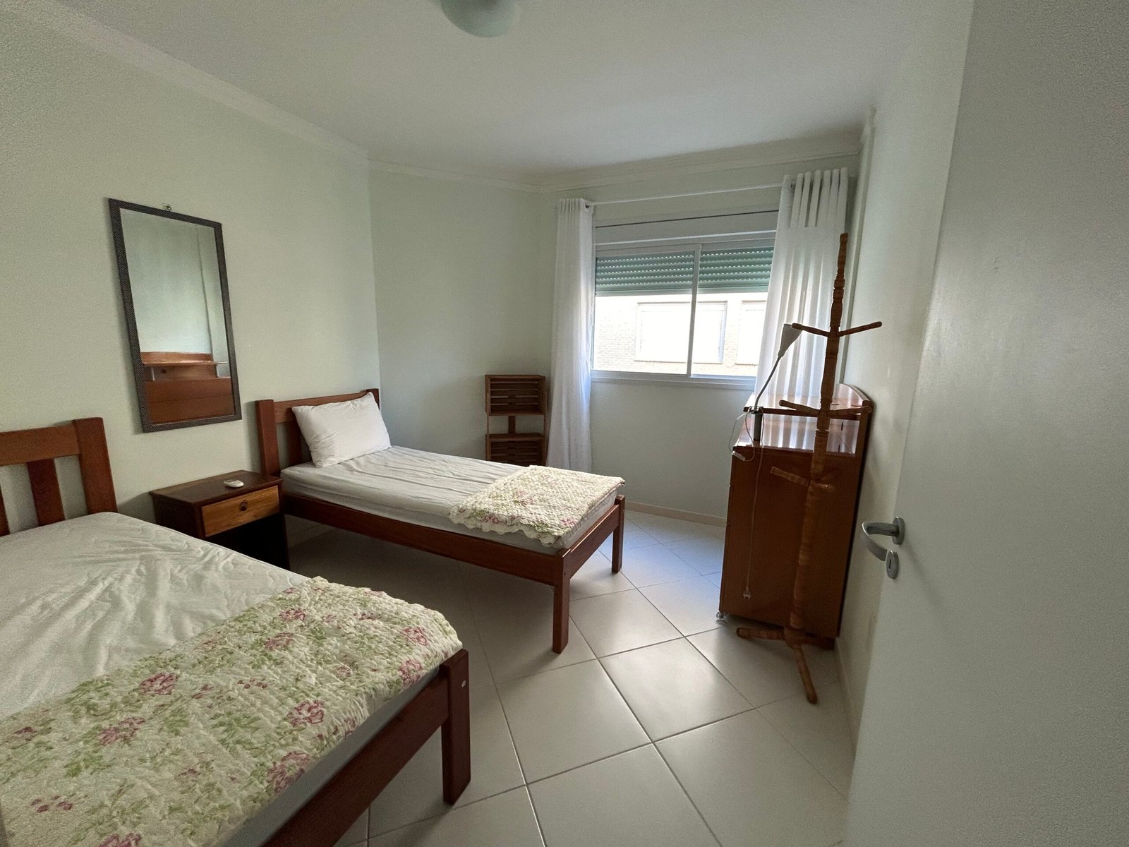 3 Bed, 2 Bath, ApartmentFor Sale, Ingleses do Rio Vermelho, Santa Catarina, 88058-580