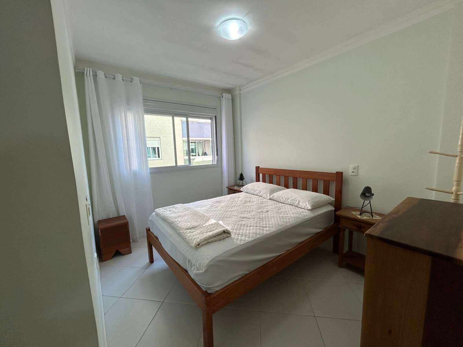 3 Bed, 2 Bath, ApartmentFor Sale, Ingleses do Rio Vermelho, Santa Catarina, 88058-580