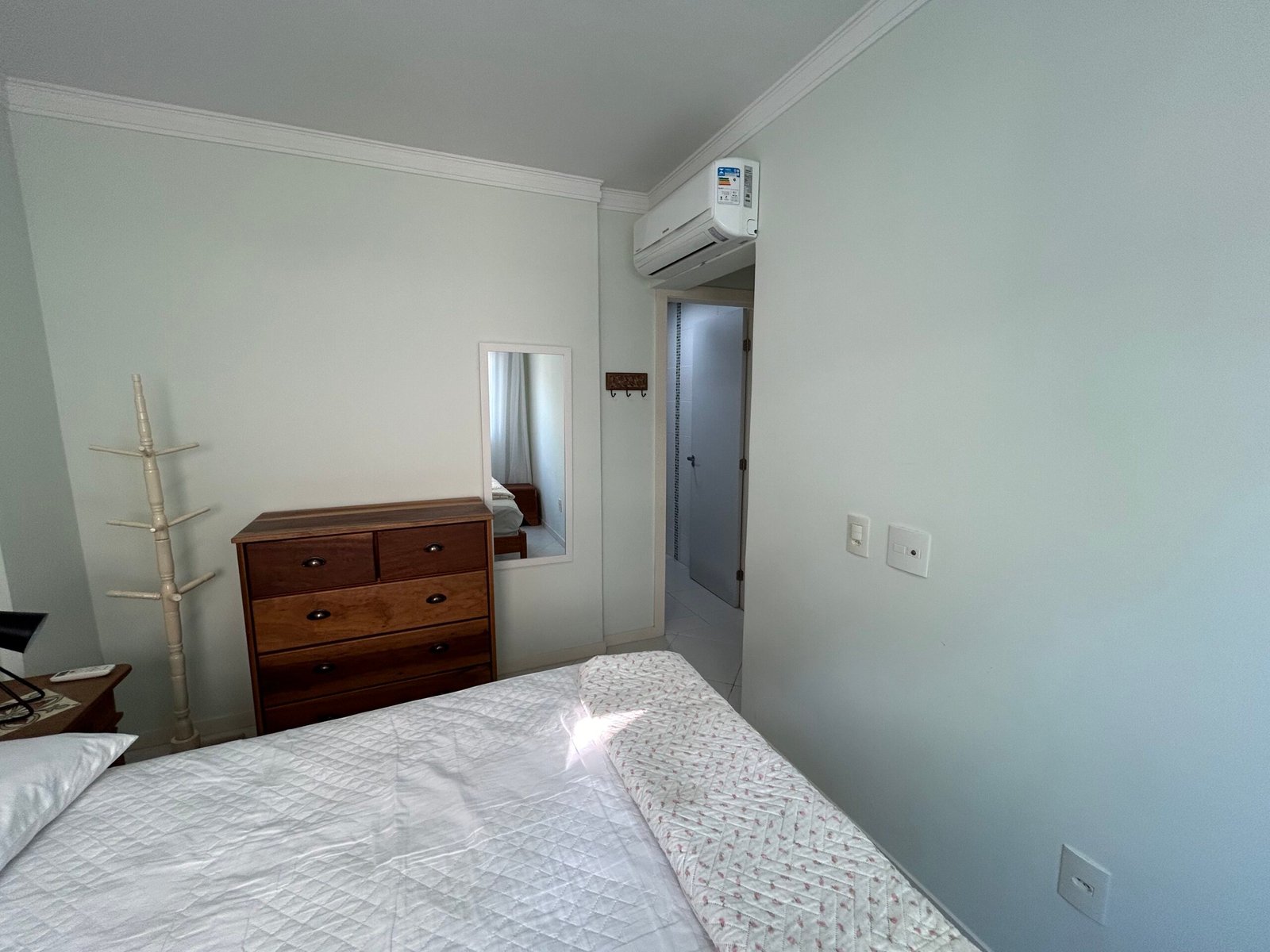 3 Bed, 2 Bath, ApartmentFor Sale, Ingleses do Rio Vermelho, Santa Catarina, 88058-580