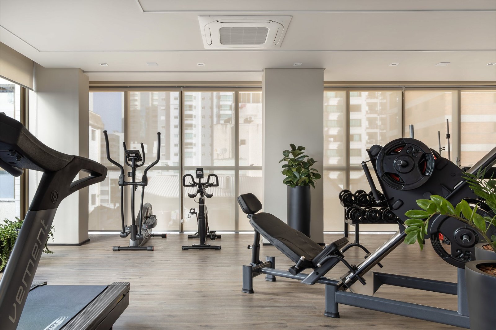 4 Bed, 5 Bath, ApartmentFor Sale, Centro, Santa Catarina, 88330-792