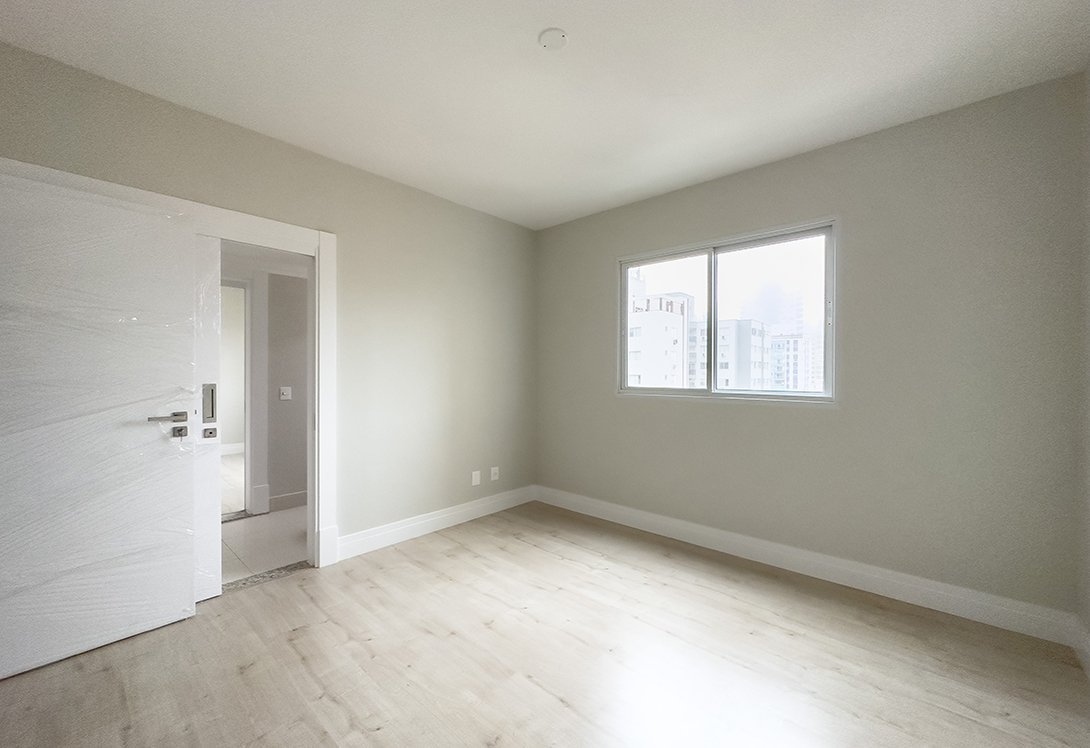 3 Bed, 3 Bath, ApartmentFor Sale, Centro, Santa Catarina, 88330-780