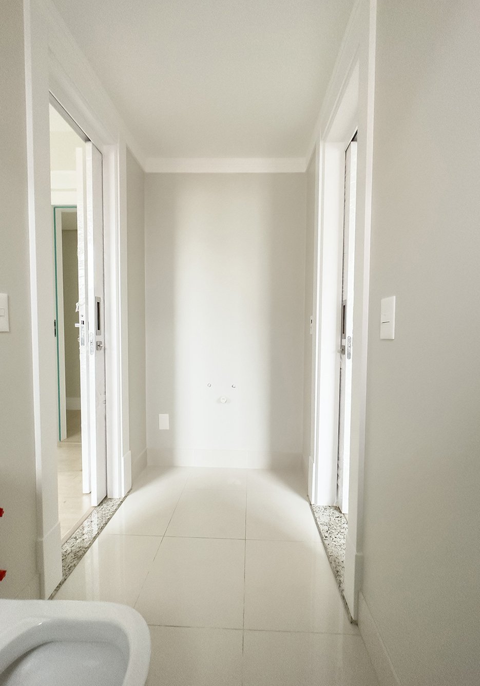 3 Bed, 3 Bath, ApartmentFor Sale, Centro, Santa Catarina, 88330-780