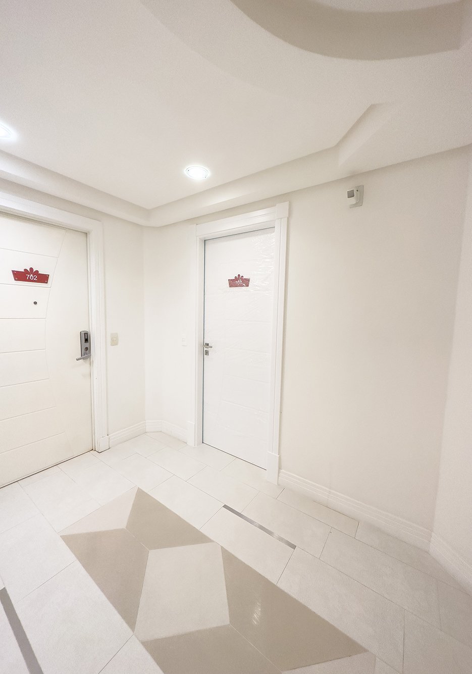 3 Bed, 3 Bath, ApartmentFor Sale, Centro, Santa Catarina, 88330-780