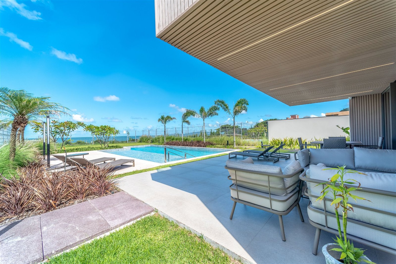 5 Bed, 6 Bath, HouseFor Sale