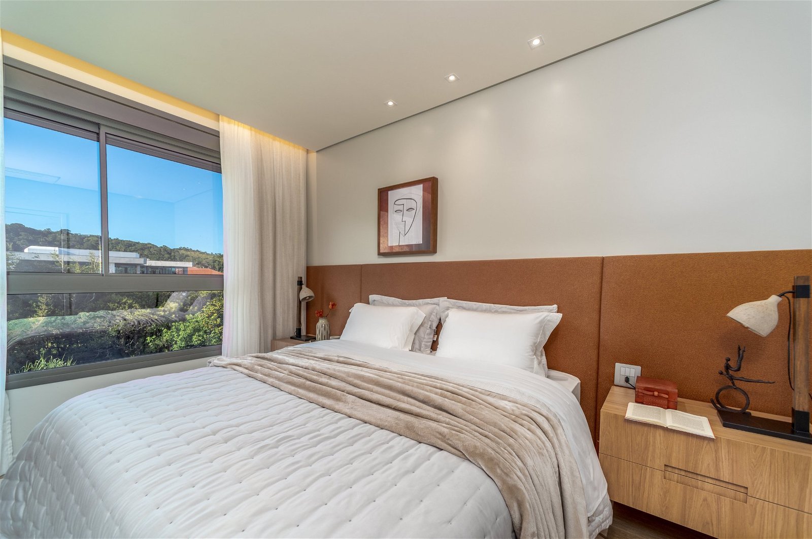 5 Bed, 6 Bath, HouseFor Sale