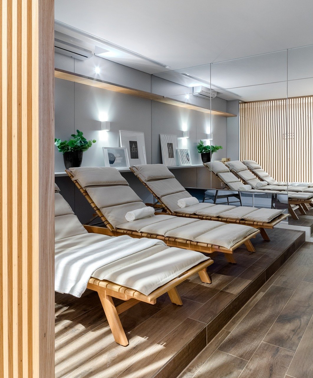 5 Bed, 5 Bath, ApartmentFor Sale, Jurerê Internacional, Santa Catarina, 88053-418