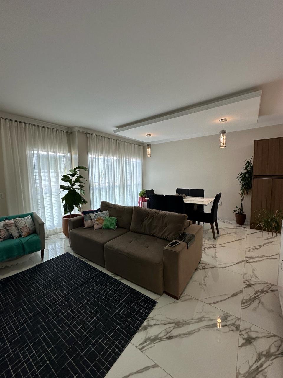 3 Bed, 2 Bath, HouseFor Sale