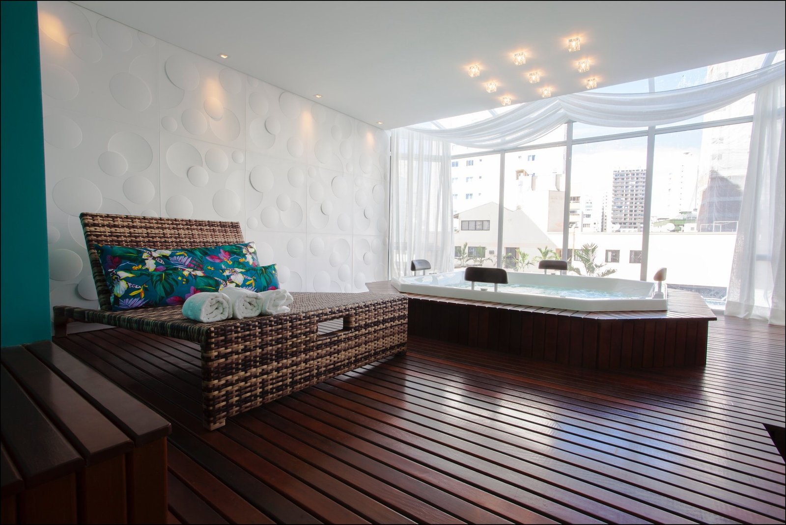 3 Bed, 4 Bath, ApartmentFor Sale, Centro, Santa Catarina, 88330-729