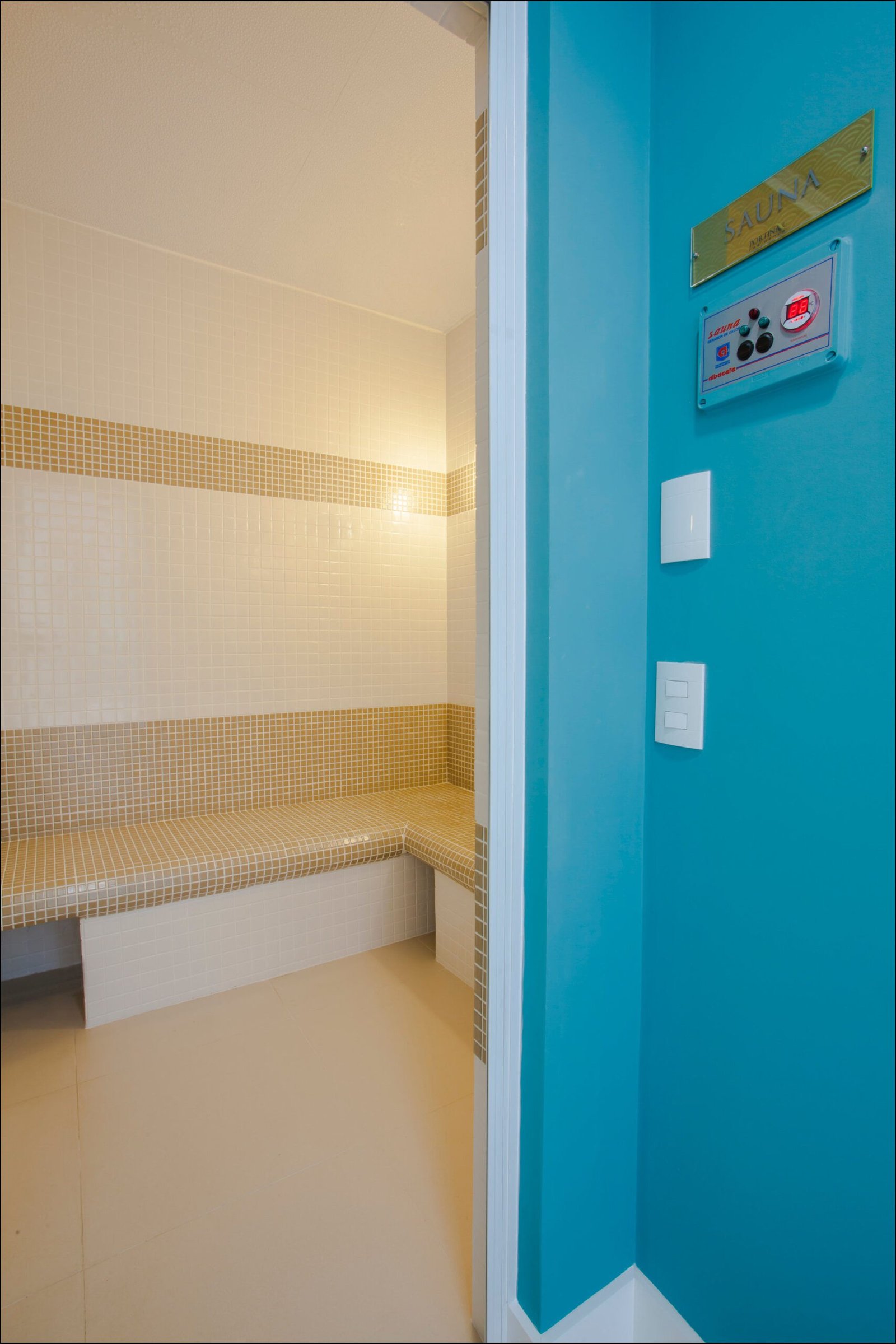 3 Bed, 4 Bath, ApartmentFor Sale, Centro, Santa Catarina, 88330-729