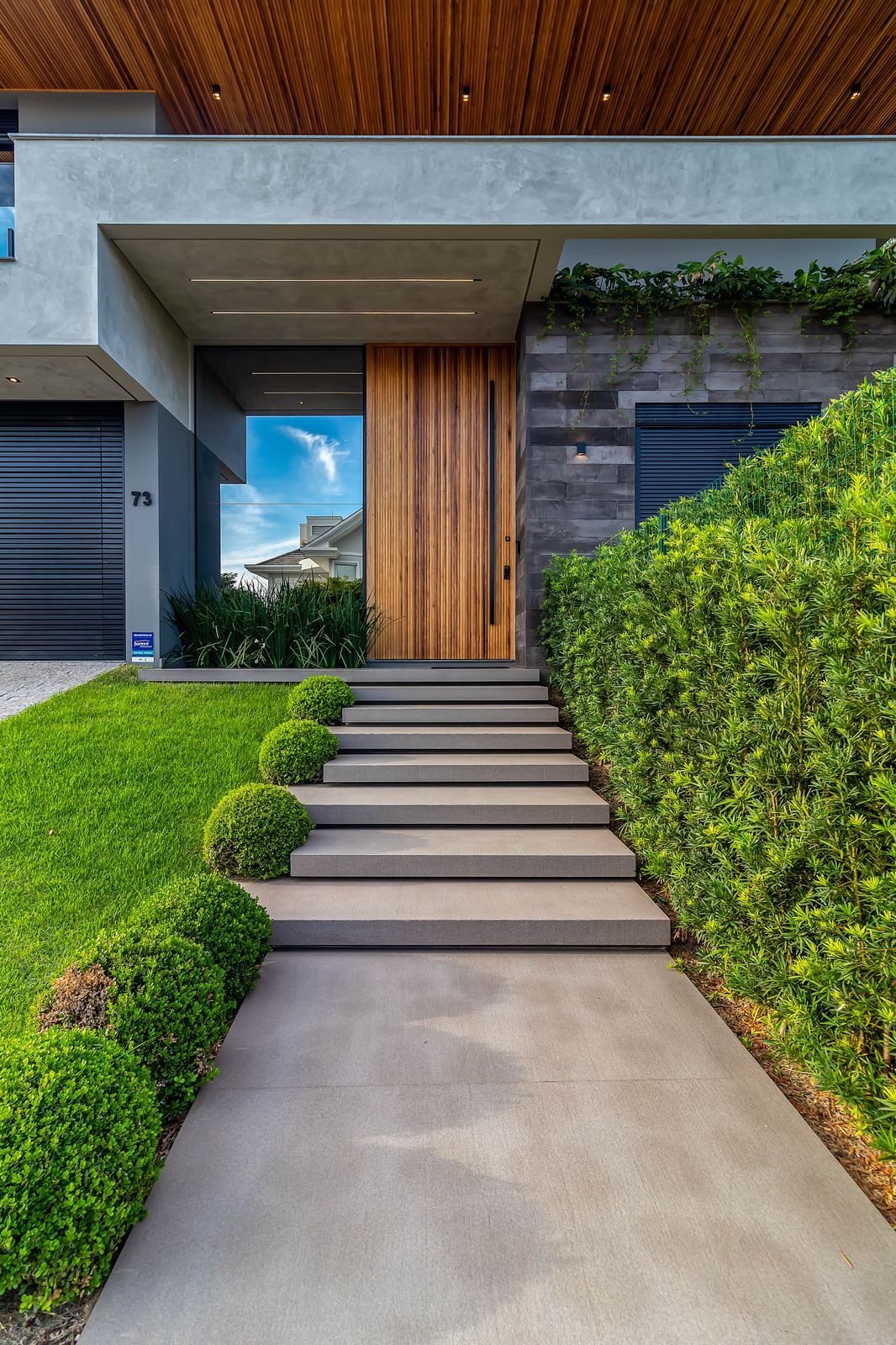 4 Bed, 5 Bath, HouseFor Sale, Jurerê Internacional, Santa Catarina, 88053-417