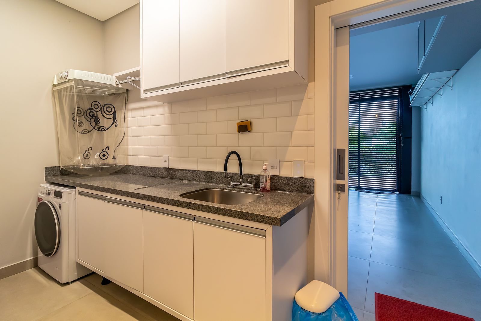 4 Bed, 5 Bath, HouseFor Sale, Jurerê Internacional, Santa Catarina, 88053-417