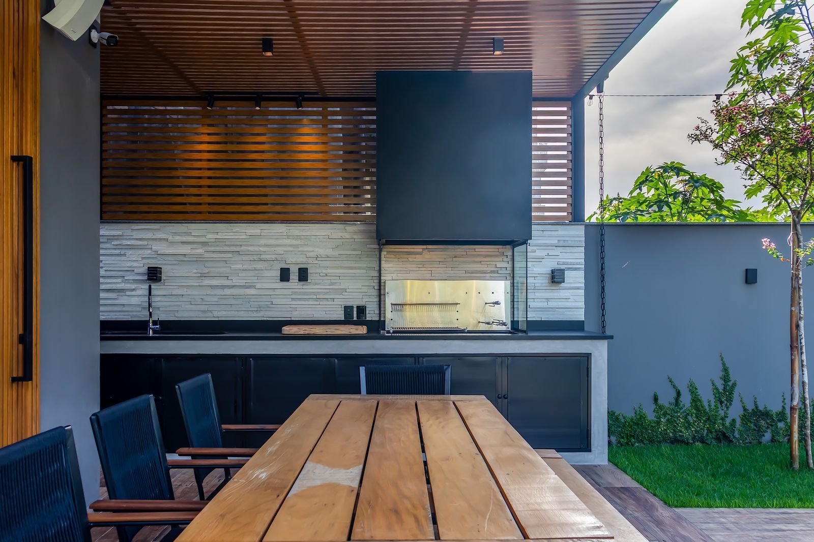 4 Bed, 5 Bath, HouseFor Sale, Jurerê Internacional, Santa Catarina, 88053-417