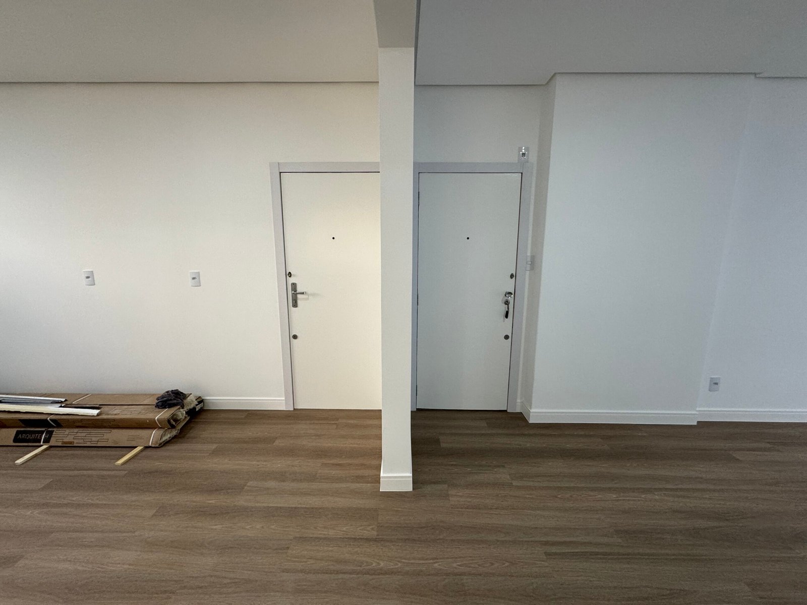 3 Bed, 2 Bath, ApartmentFor Sale, Florianópolis, Santa Catarina, 88010-320