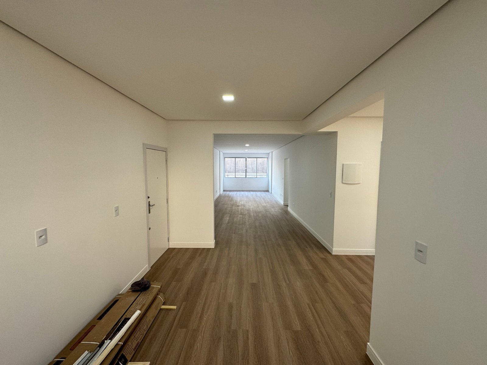 3 Bed, 2 Bath, ApartmentFor Sale, Florianópolis, Santa Catarina, 88010-320