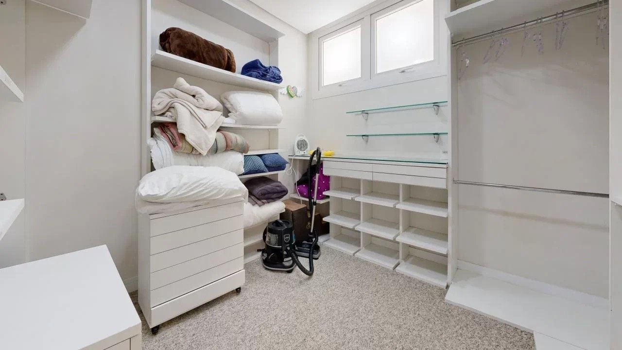 4 Bed, 5 Bath, HouseFor Sale, Jurerê Internacional, Santa Catarina, 88053-317