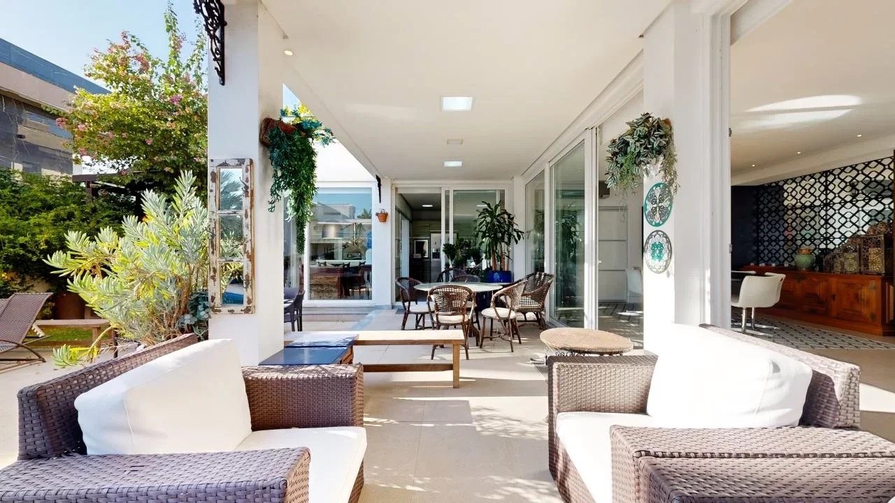 4 Bed, 5 Bath, HouseFor Sale, Jurerê Internacional, Santa Catarina, 88053-317