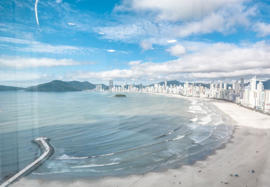 3 Bed, 3 Bath, ApartmentFor Sale, Pioneiros, Santa Catarina, 88331-010