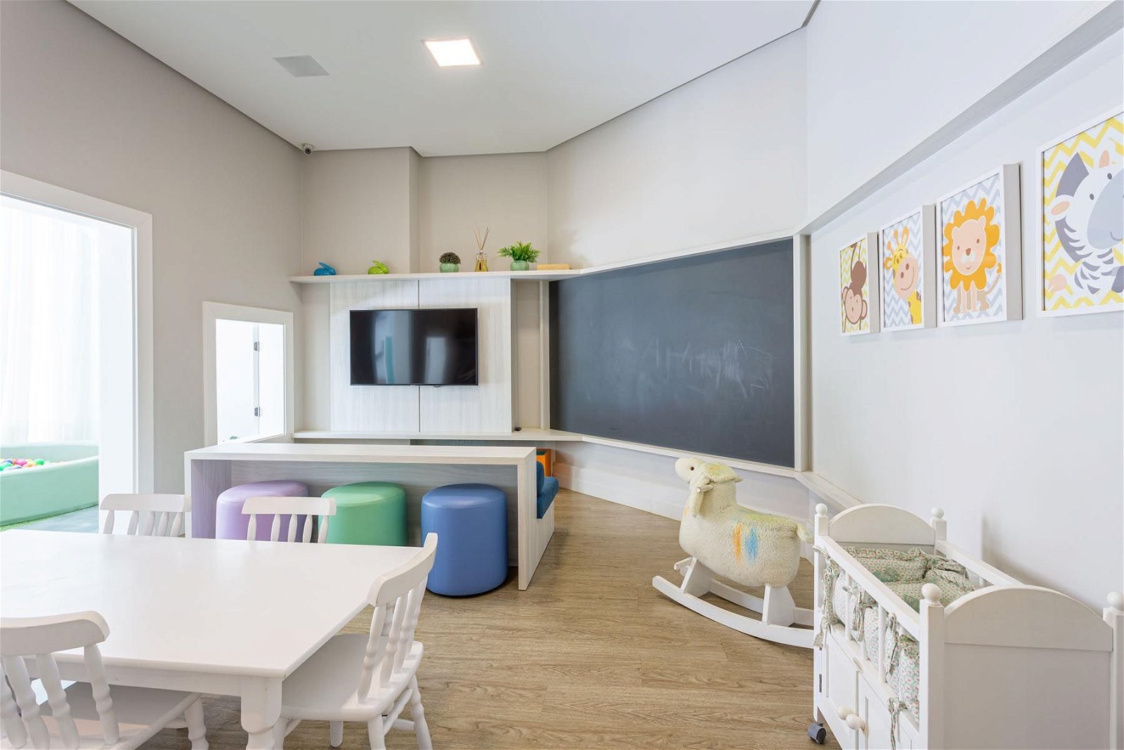 3 Bed, 3 Bath, ApartmentFor Sale, Pioneiros, Santa Catarina, 88331-010