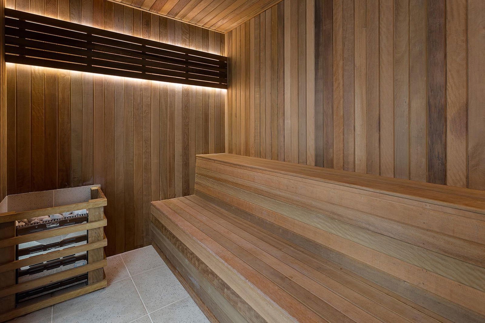 3 Bed, 3 Bath, ApartmentFor Sale, Pioneiros, Santa Catarina, 88331-010