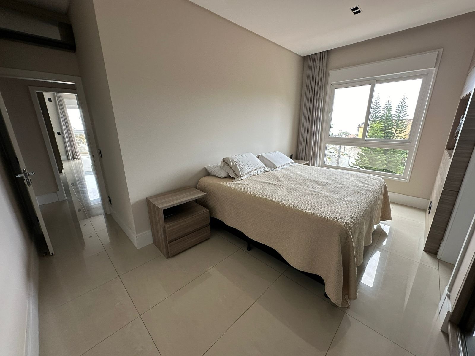 3 Bed, 4 Bath, ApartmentFor Sale, Florianópolis, Santa Catarina, 88054-600