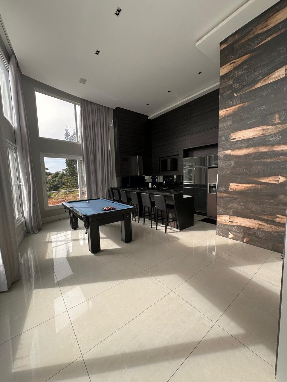 3 Bed, 4 Bath, ApartmentFor Sale, Florianópolis, Santa Catarina, 88054-600