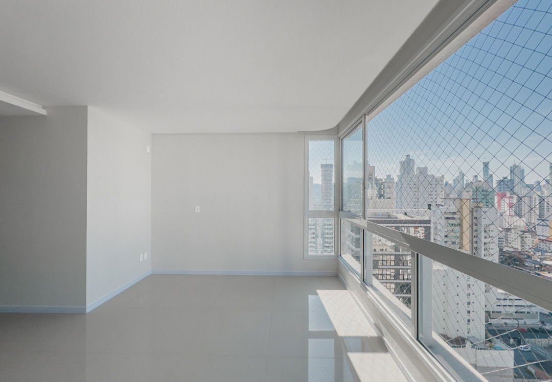 3 Bed, 4 Bath, ApartmentFor Sale, Santa Catarina, Balneário Camboriú