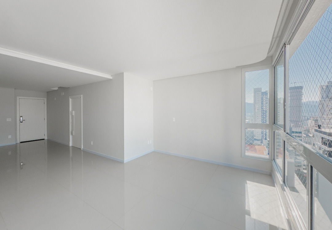 3 Bed, 4 Bath, ApartmentFor Sale, Santa Catarina, Balneário Camboriú