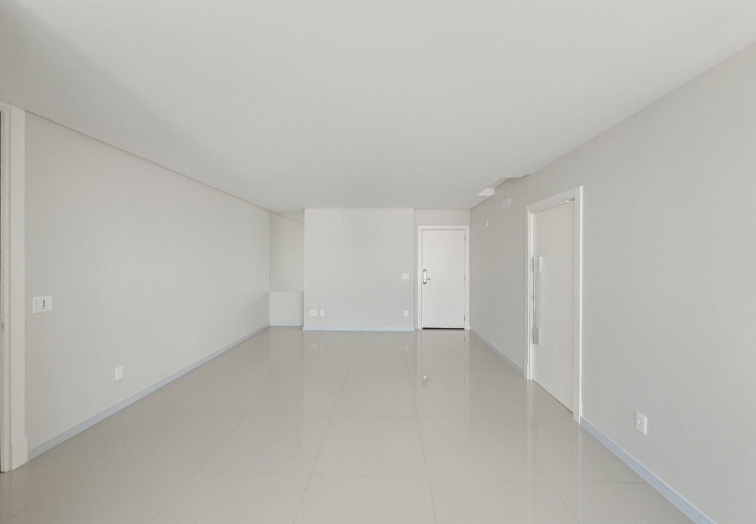 3 Bed, 4 Bath, ApartmentFor Sale, Santa Catarina, Balneário Camboriú