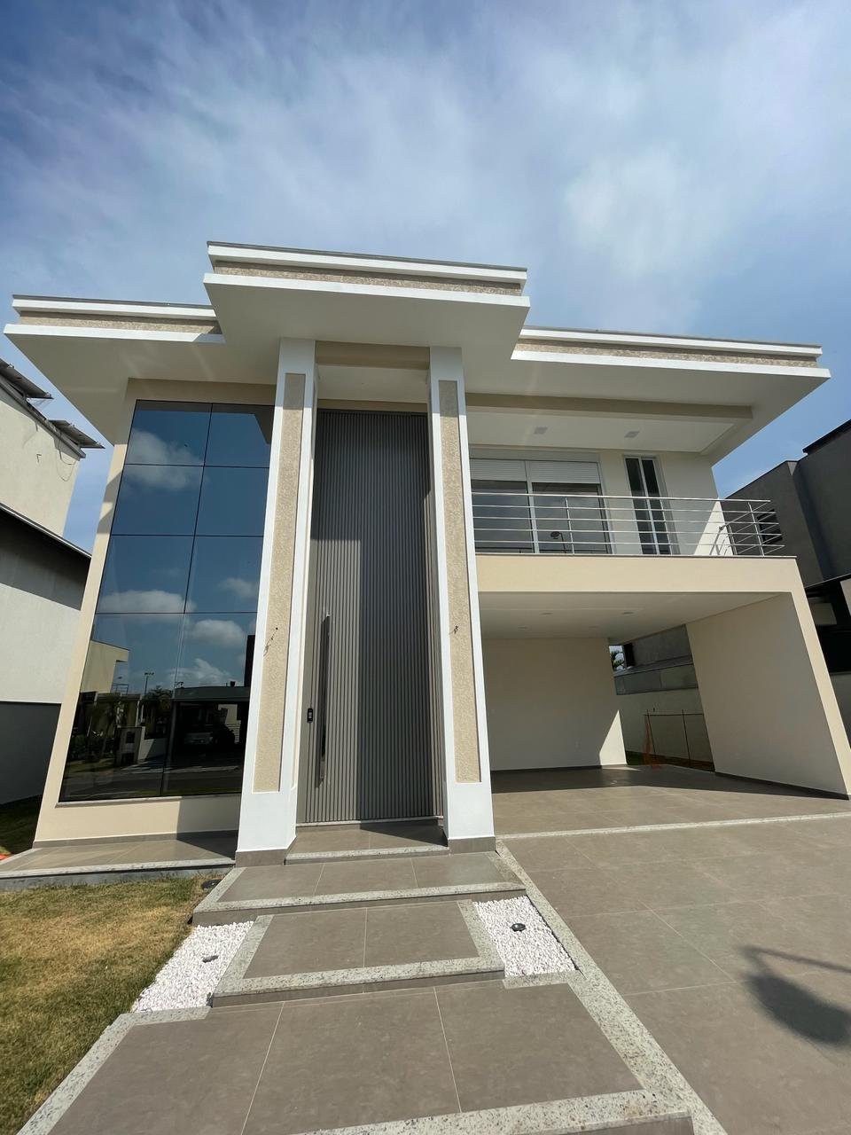 3 Bed, 4 Bath, HouseFor Sale