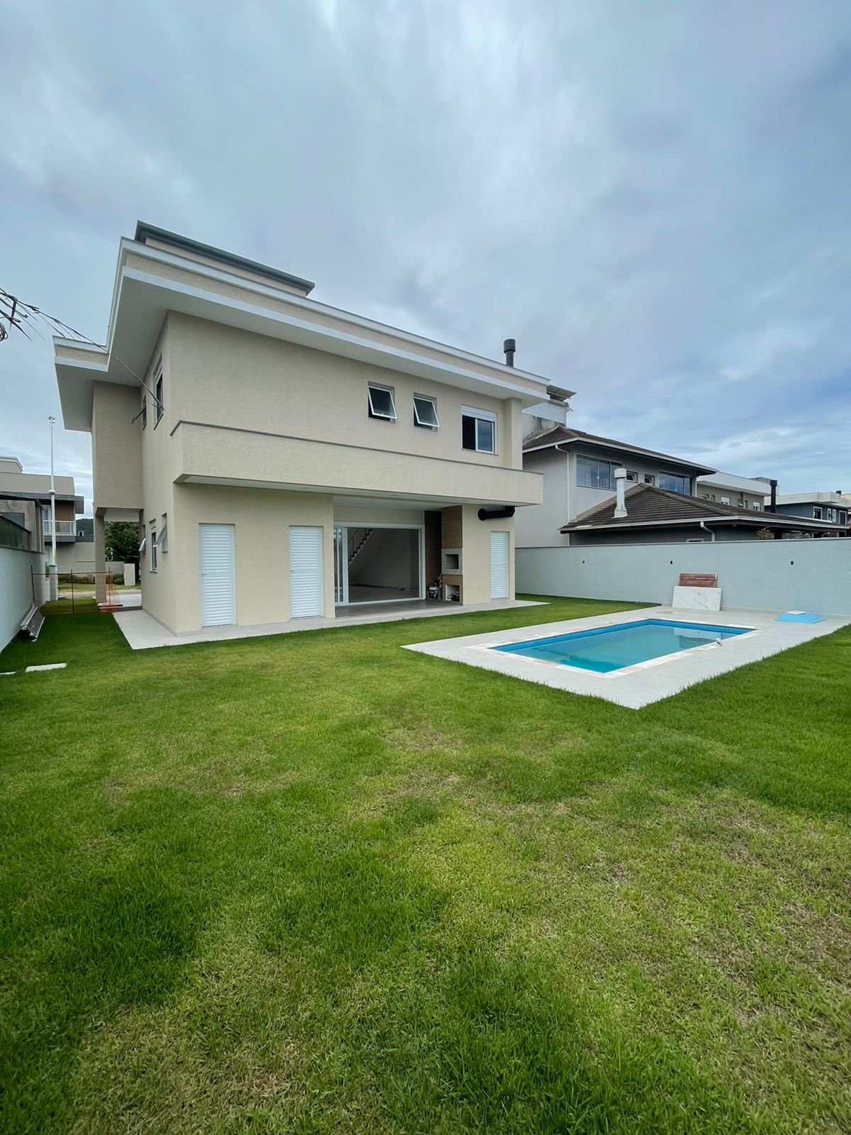 3 Bed, 4 Bath, HouseFor Sale