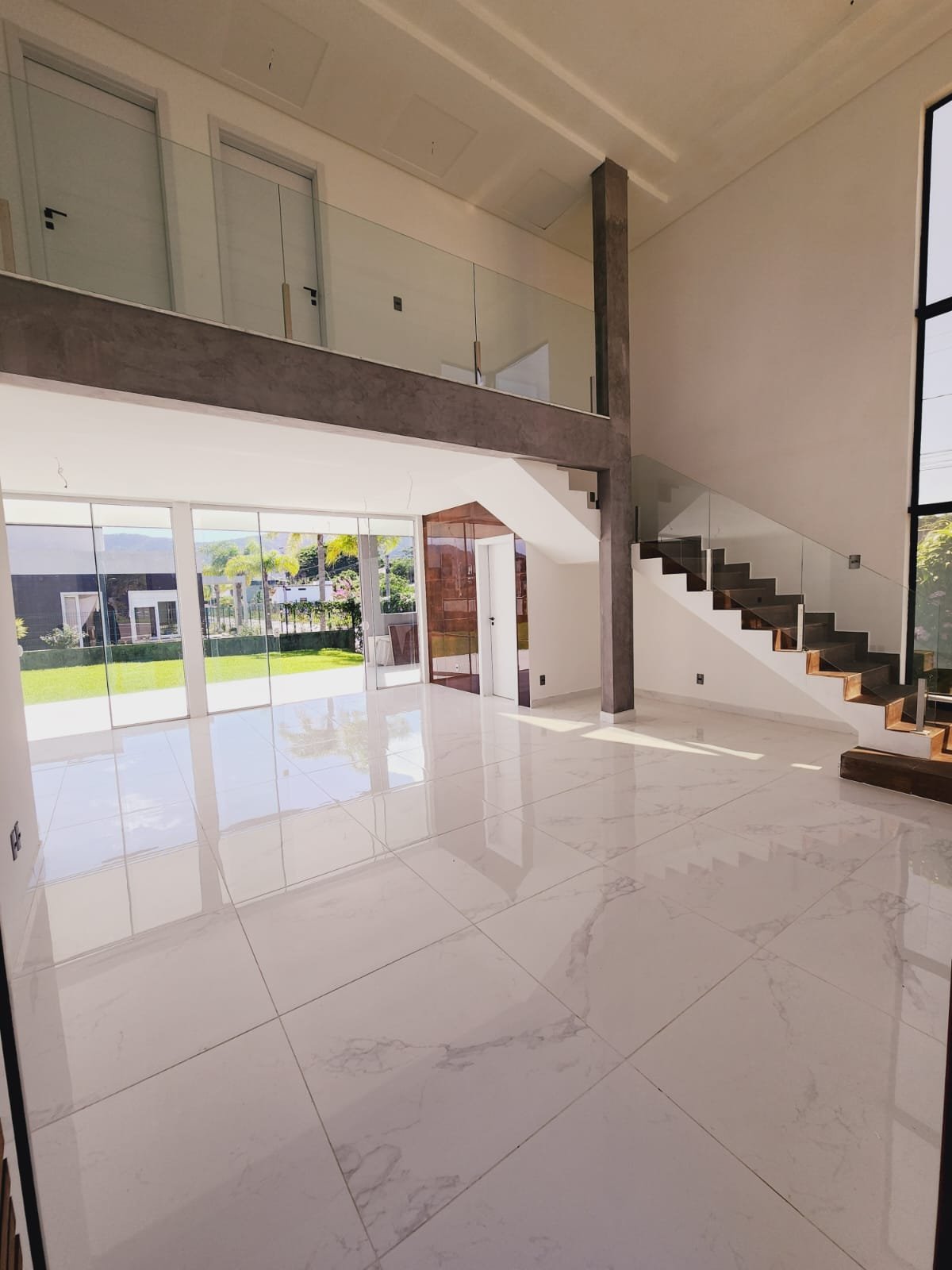 3 Bed, 4 Bath, HouseFor Sale, Santa Catarina, São João do Rio Vermelho, 88060