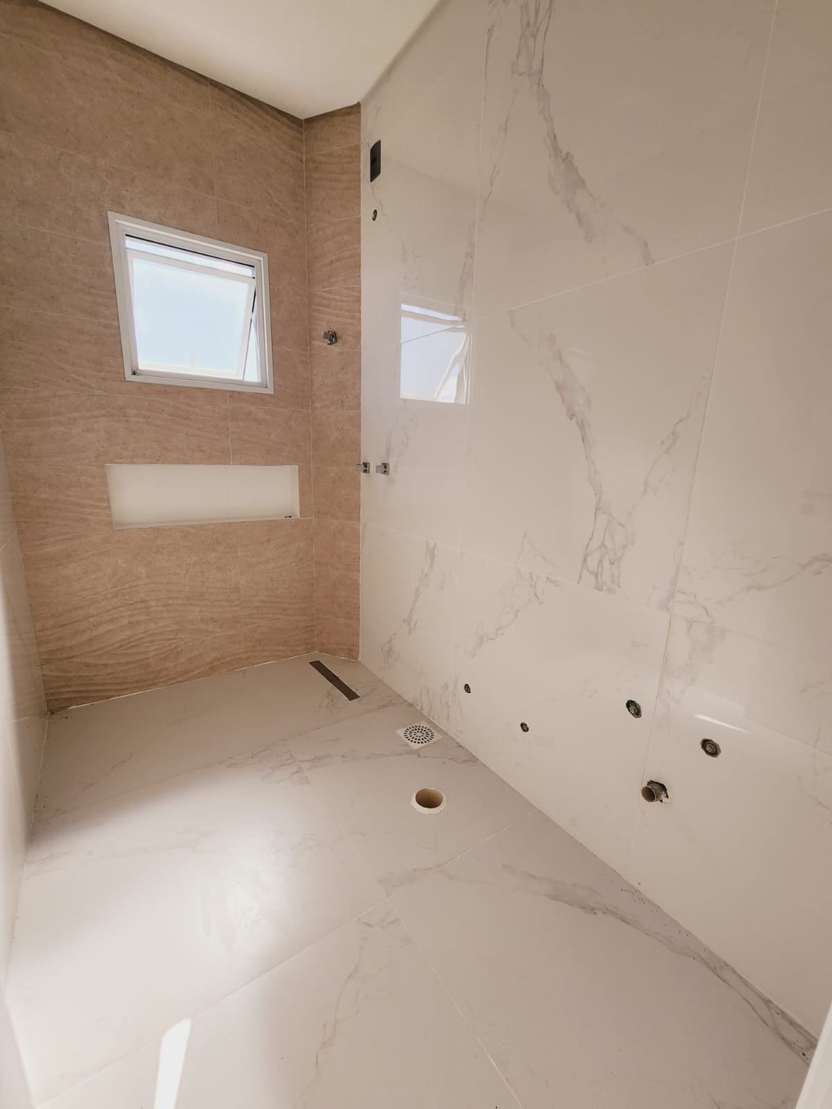 3 Bed, 4 Bath, HouseFor Sale, Santa Catarina, São João do Rio Vermelho, 88060