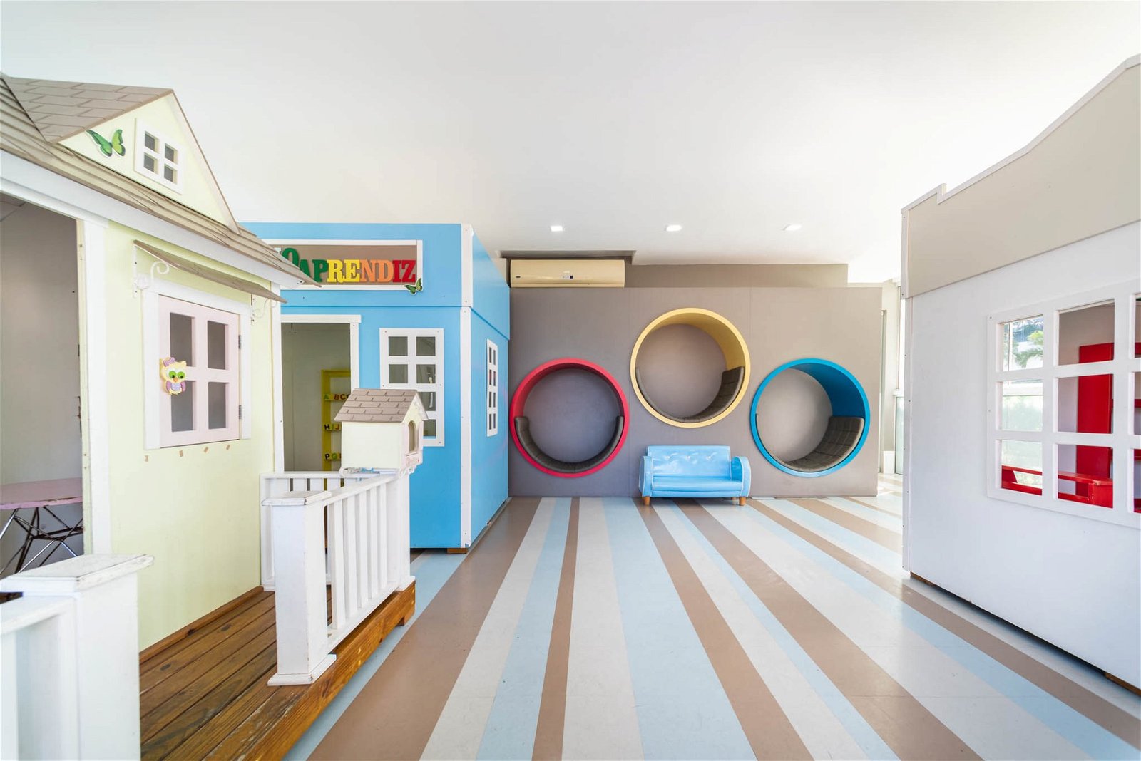 4 Bed, 6 Bath, ApartmentFor Sale, Praia Brava, Santa Catarina, 88306-806