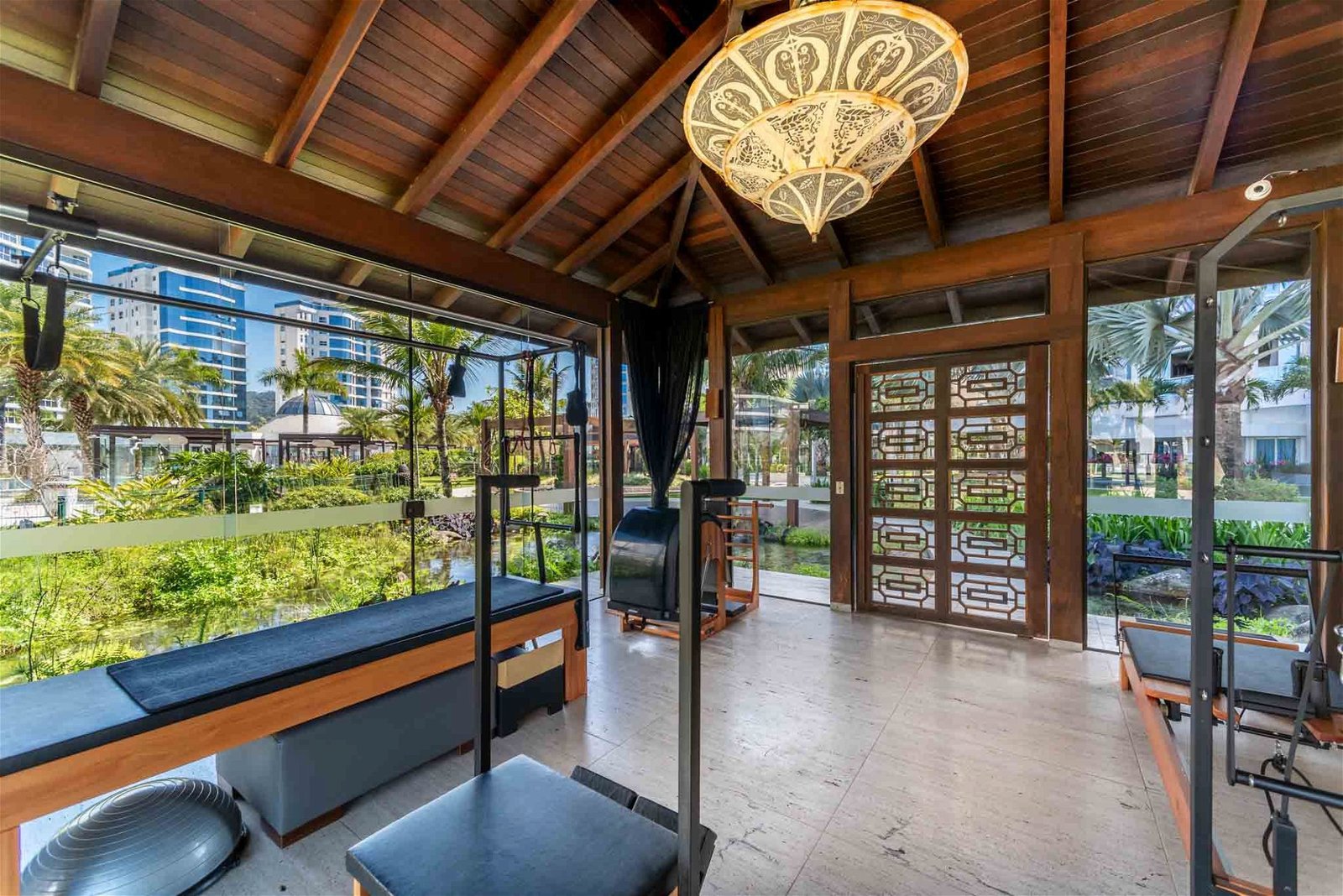 4 Bed, 6 Bath, ApartmentFor Sale, Praia Brava, Santa Catarina, 88306-806