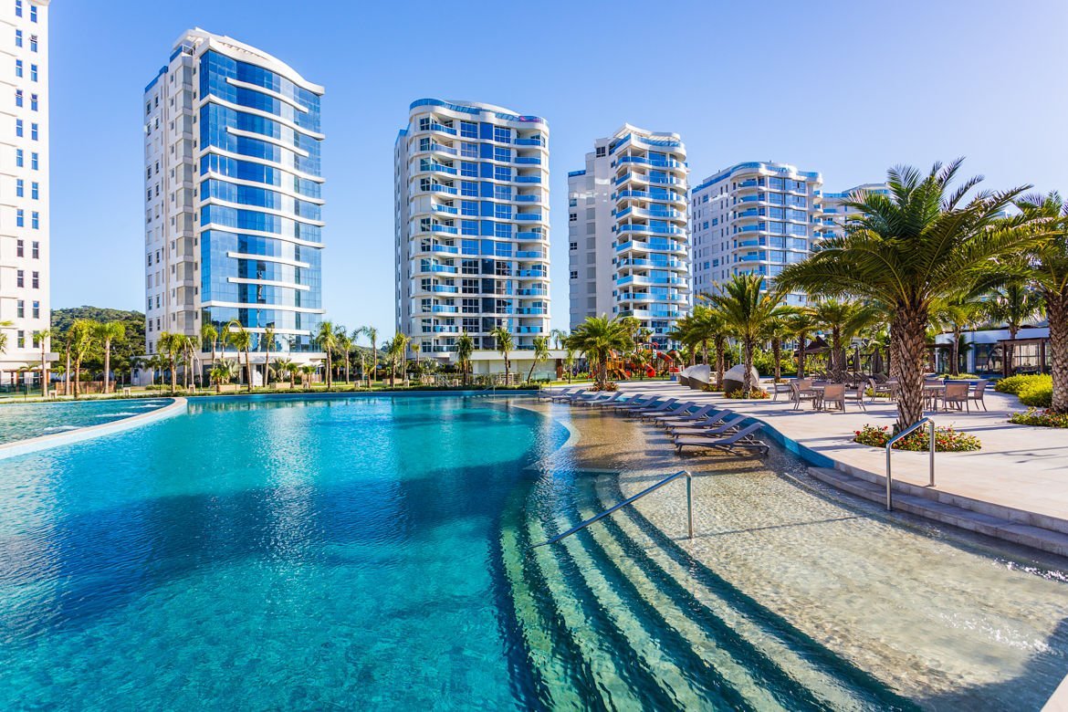 4 Bed, 6 Bath, ApartmentFor Sale, Praia Brava, Santa Catarina, 88306-806