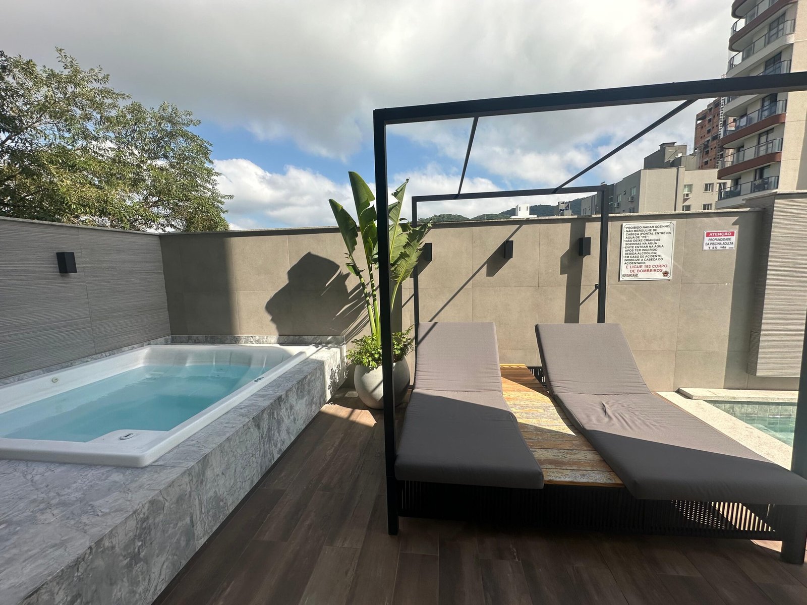 2 Bed, 2 Bath, ApartmentFor Sale, Praia Brava, Santa Catarina, 88306-790