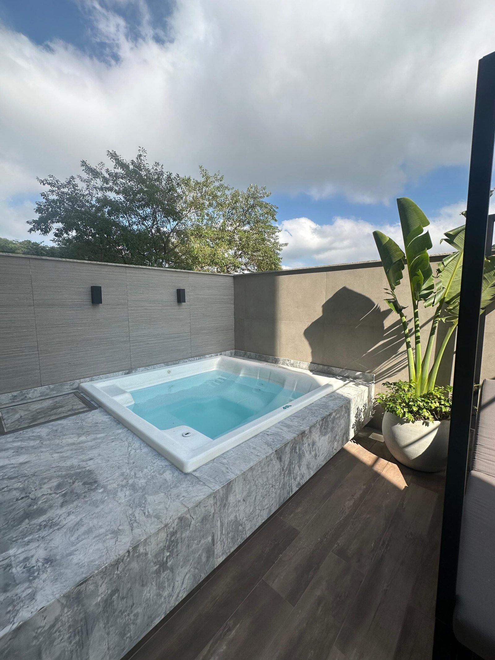 2 Bed, 2 Bath, ApartmentFor Sale, Praia Brava, Santa Catarina, 88306-790