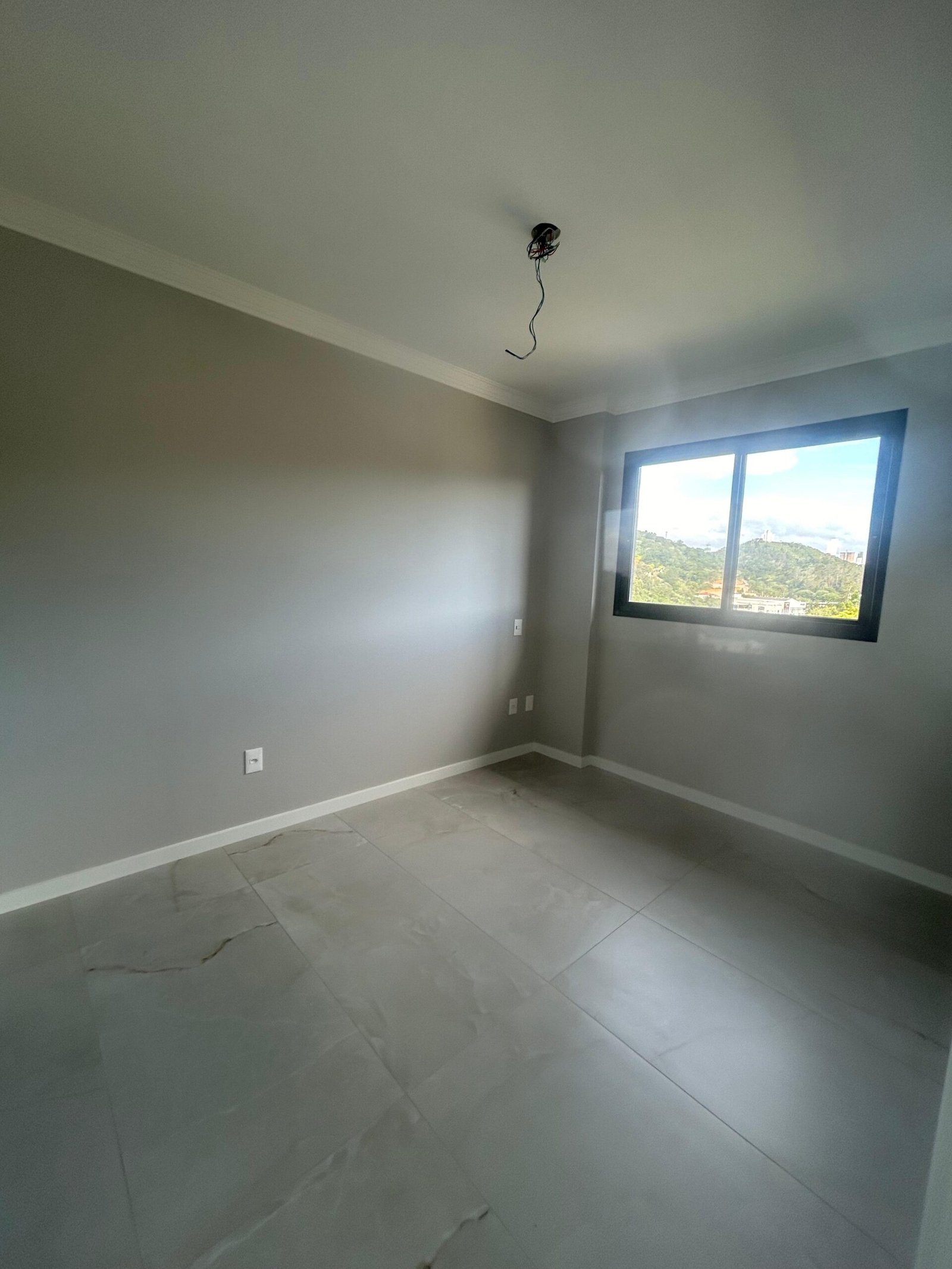 2 Bed, 2 Bath, ApartmentFor Sale, Praia Brava, Santa Catarina, 88306-790