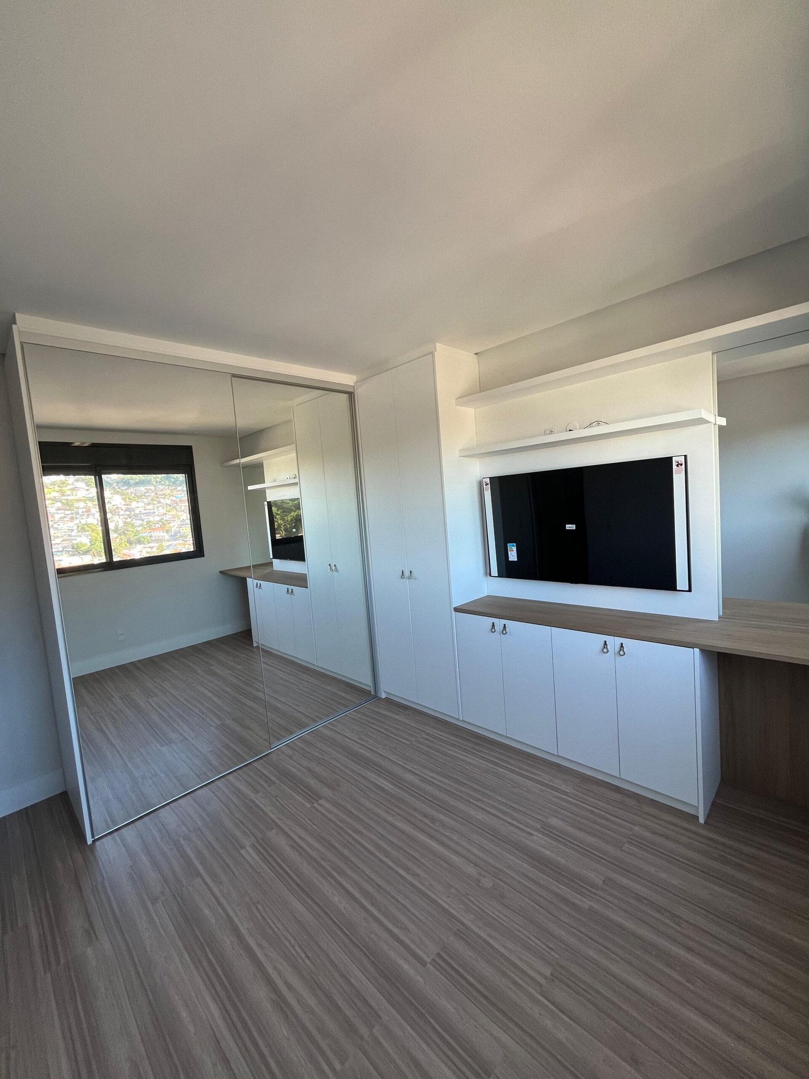 3 Bed, 2 Bath, ApartmentFor Sale, Santa Catarina, Agronômica