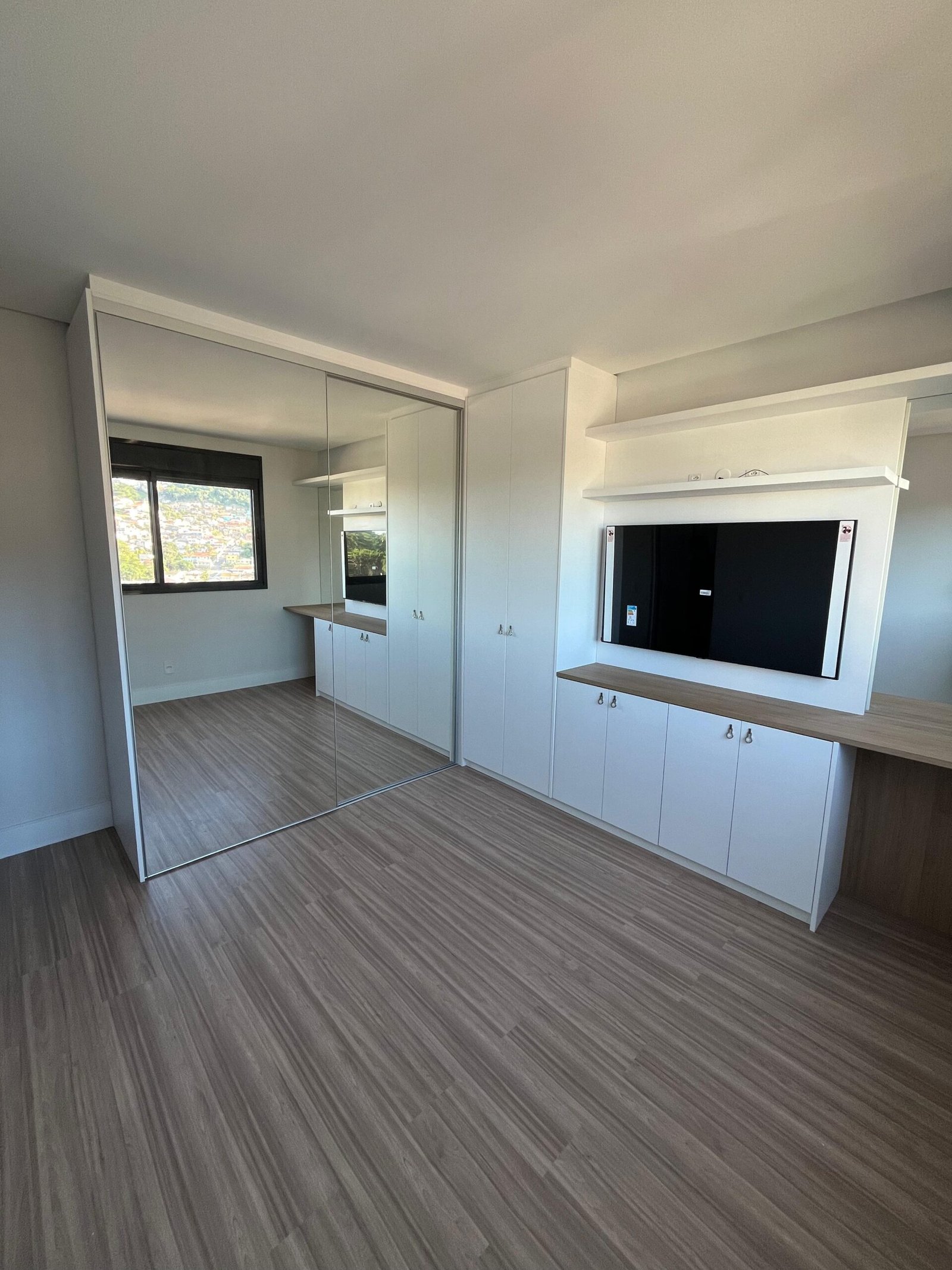 3 Bed, 2 Bath, ApartmentFor Sale, Santa Catarina, Agronômica