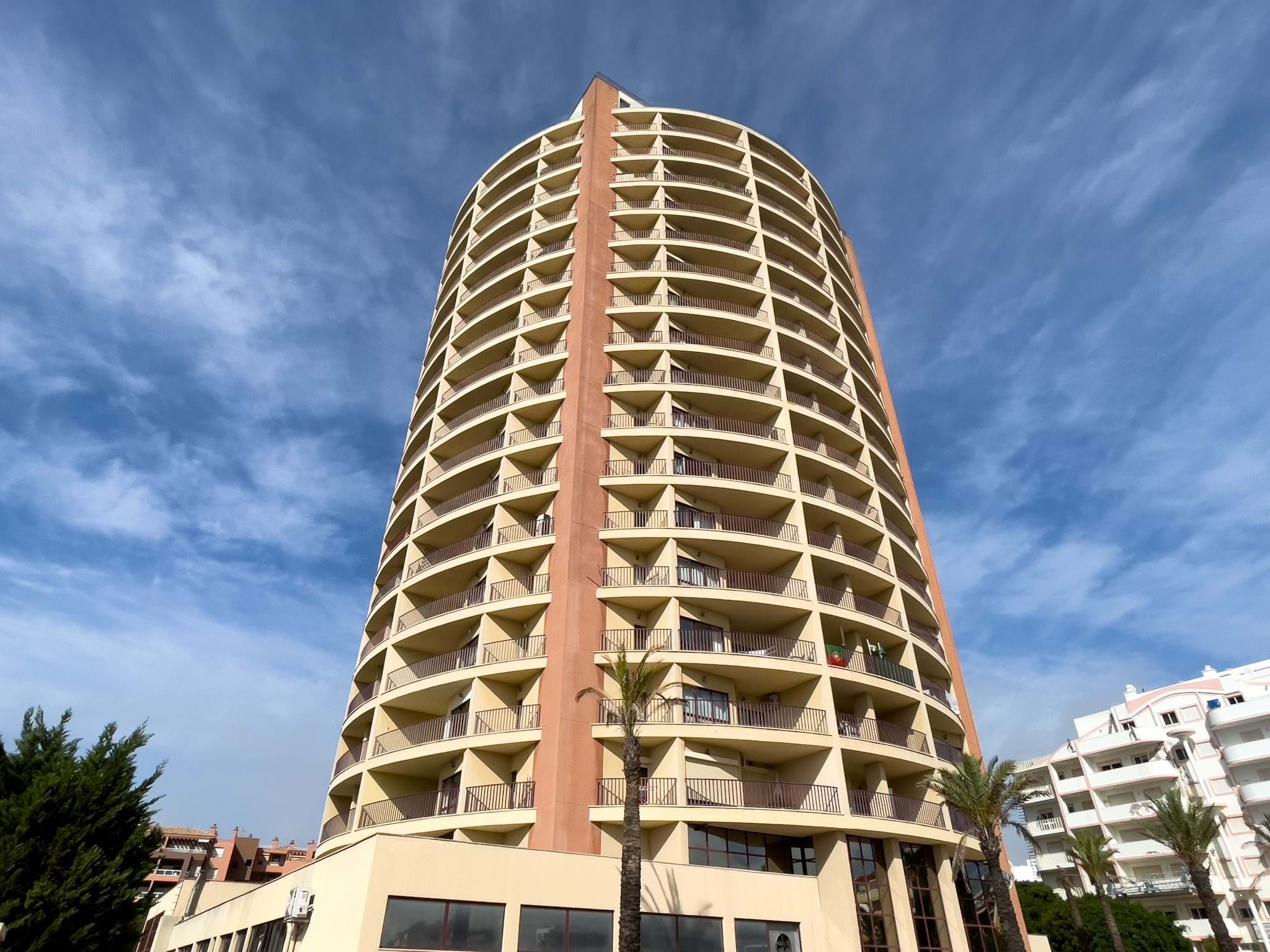 1 Bed, 1 Bath, ApartmentFor Sale, Praia da Rocha, Portimão, Faro, 8500-801