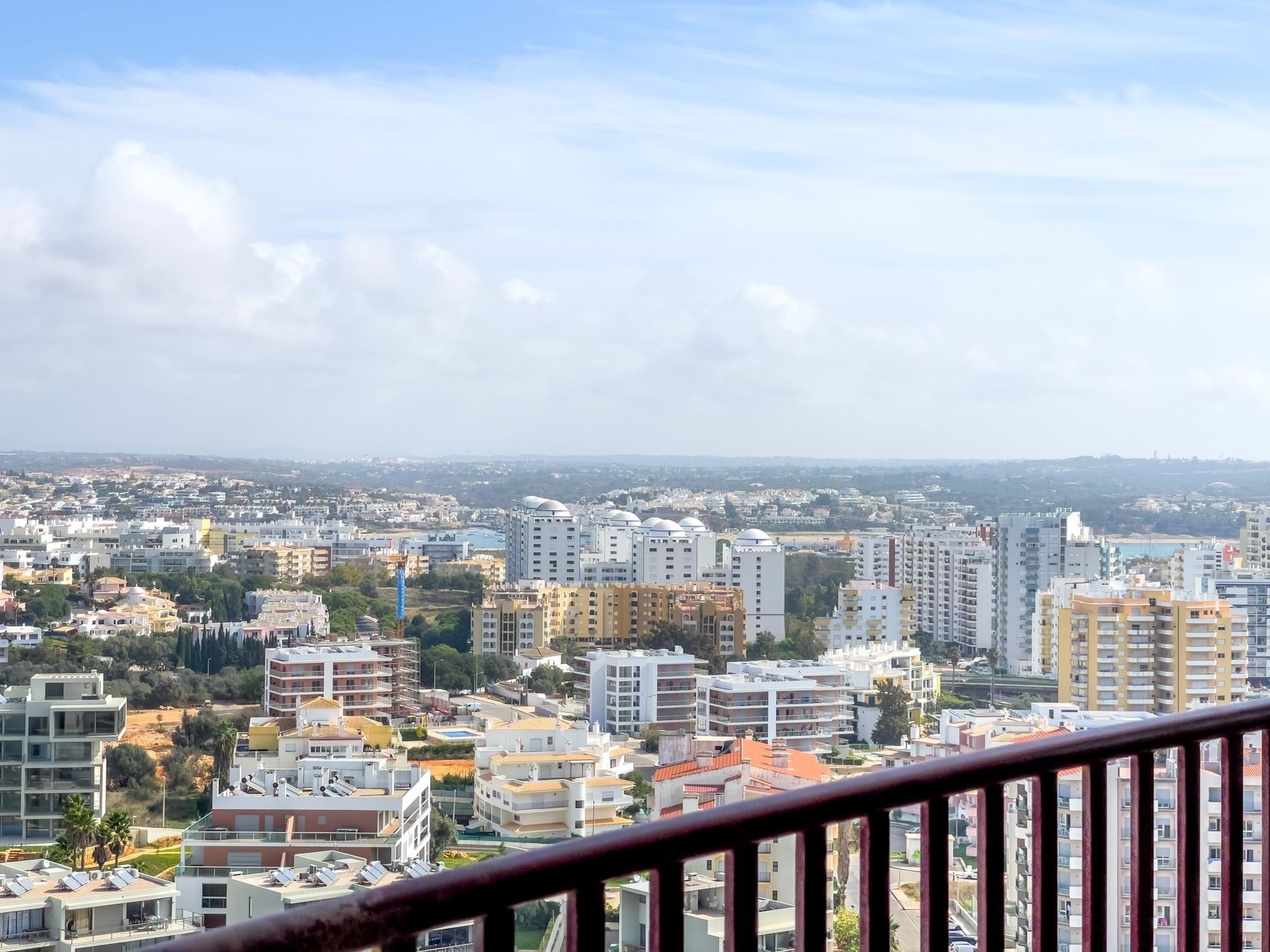 1 Bed, 1 Bath, ApartmentFor Sale, Praia da Rocha, Portimão, Faro, 8500-801