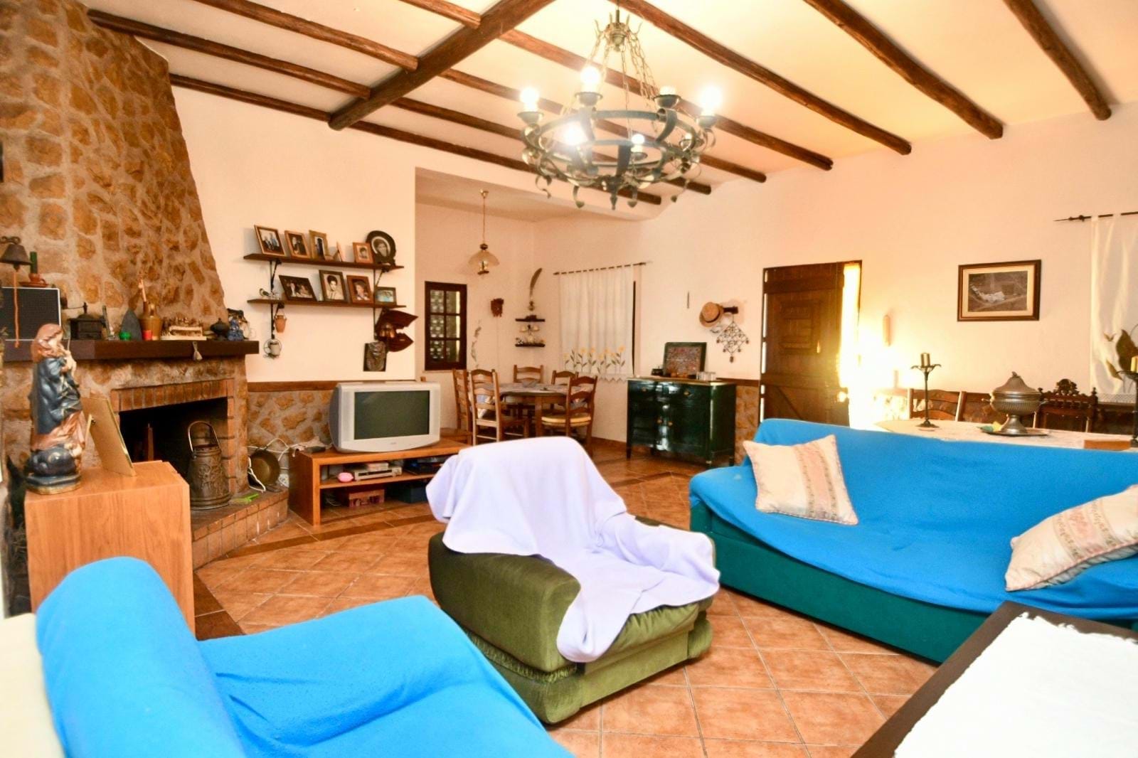 3 Bed, 2 Bath, HouseFor Sale, Portimao, Faro, 8500-132